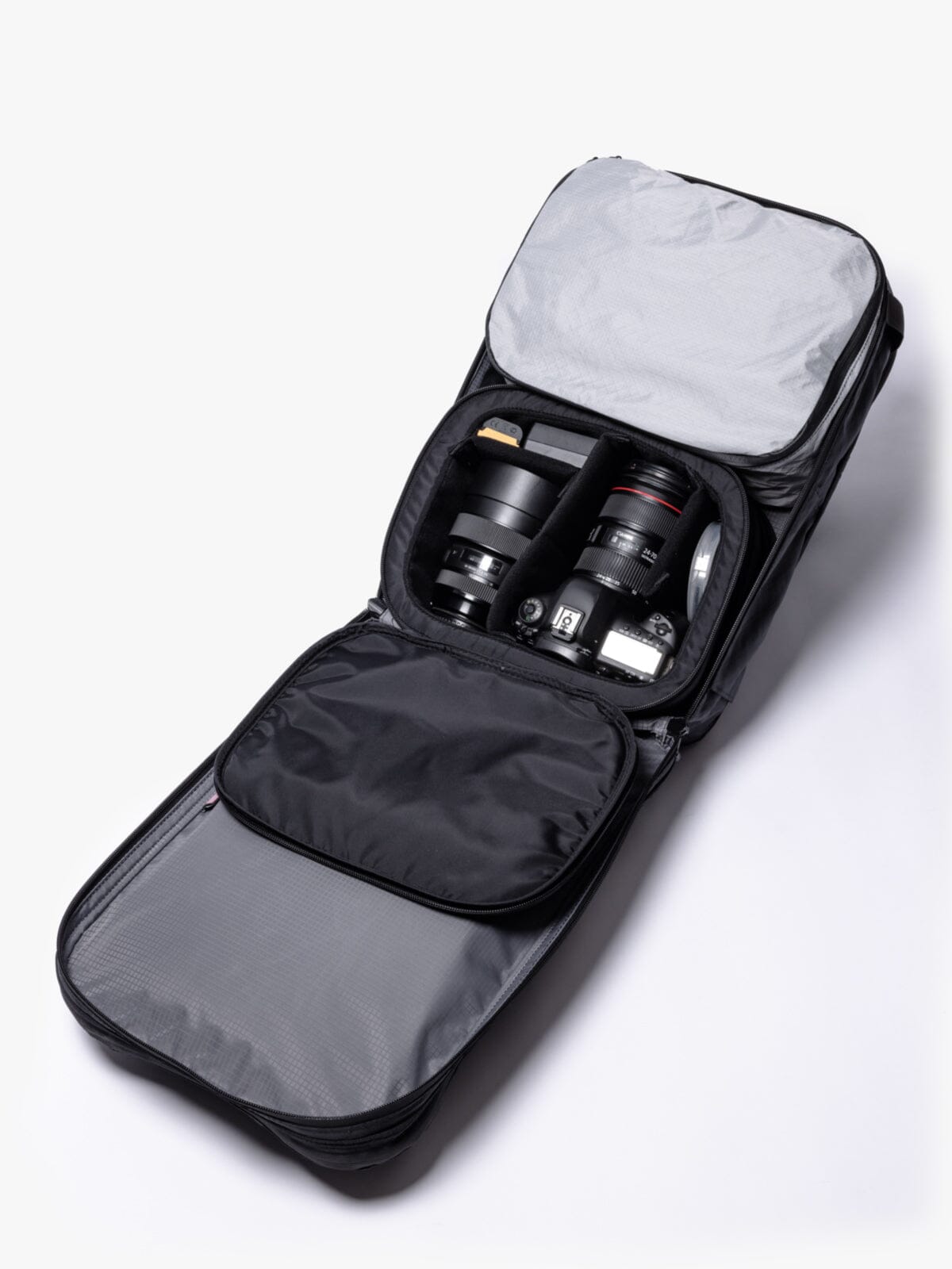 Capsule Pro Compact by Mission Workshop - Weatherproof Bags & Technical Apparel - San Francisco & Los Angeles - Built to endure - Guaranteed forever