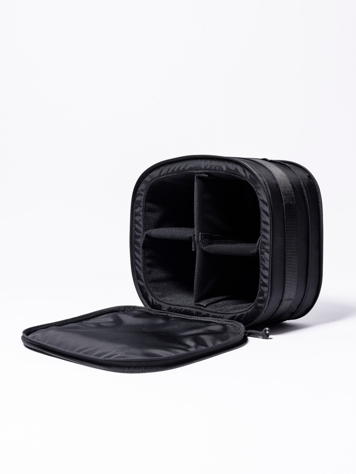 Capsule Pro Compact by Mission Workshop - Weatherproof Bags & Technical Apparel - San Francisco & Los Angeles - Built to endure - Guaranteed forever