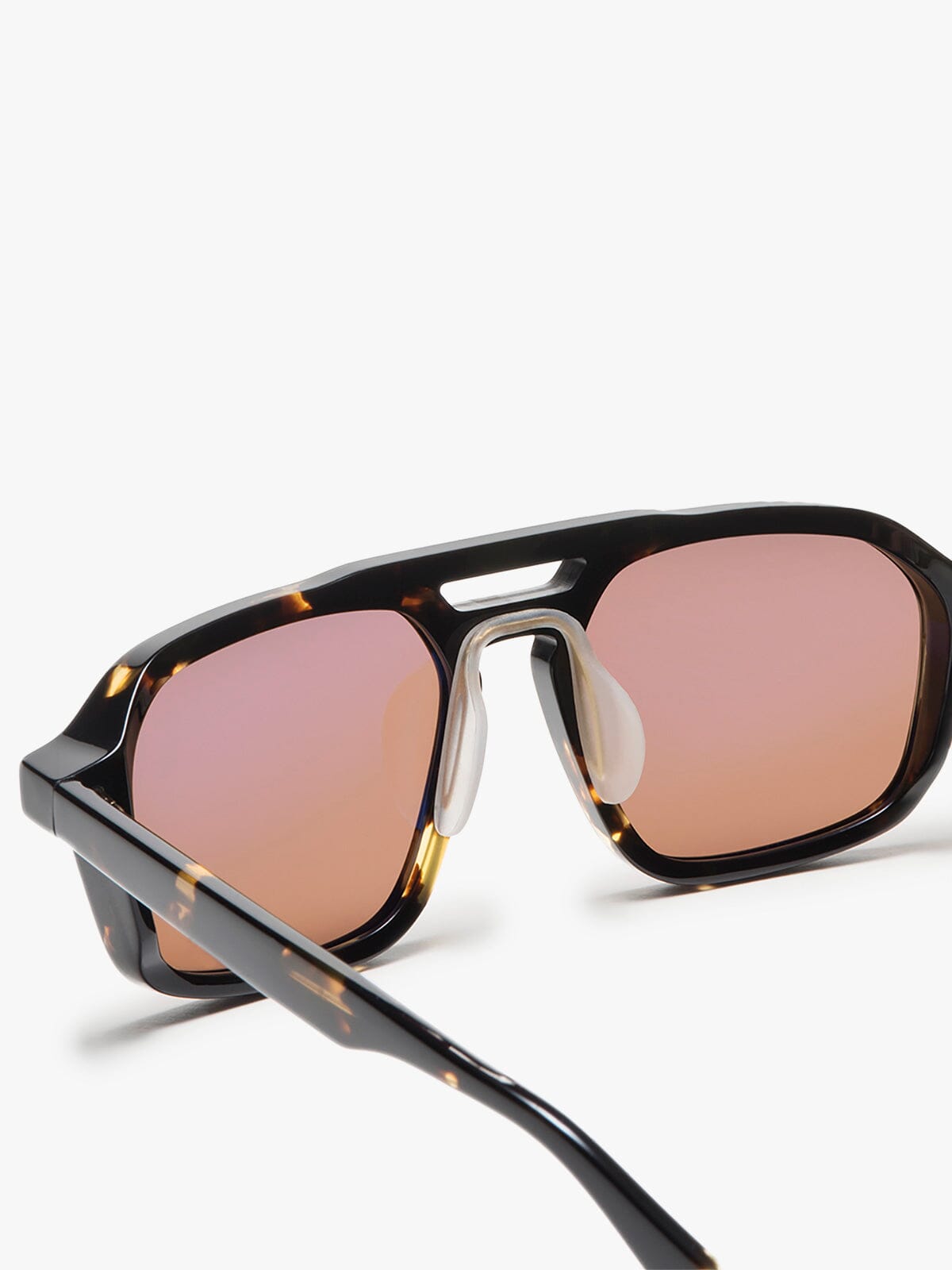 AO x MW : Navigator by Mission Workshop - Weatherproof Bags & Technical Apparel - San Francisco & Los Angeles - Built to endure - Guaranteed forever