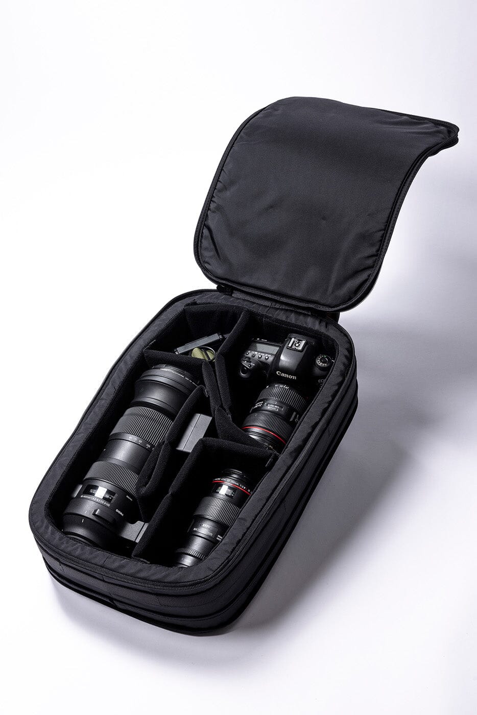 Control + Capsule Pro by Mission Workshop - Weatherproof Bags & Technical Apparel - San Francisco & Los Angeles - Built to endure - Guaranteed forever