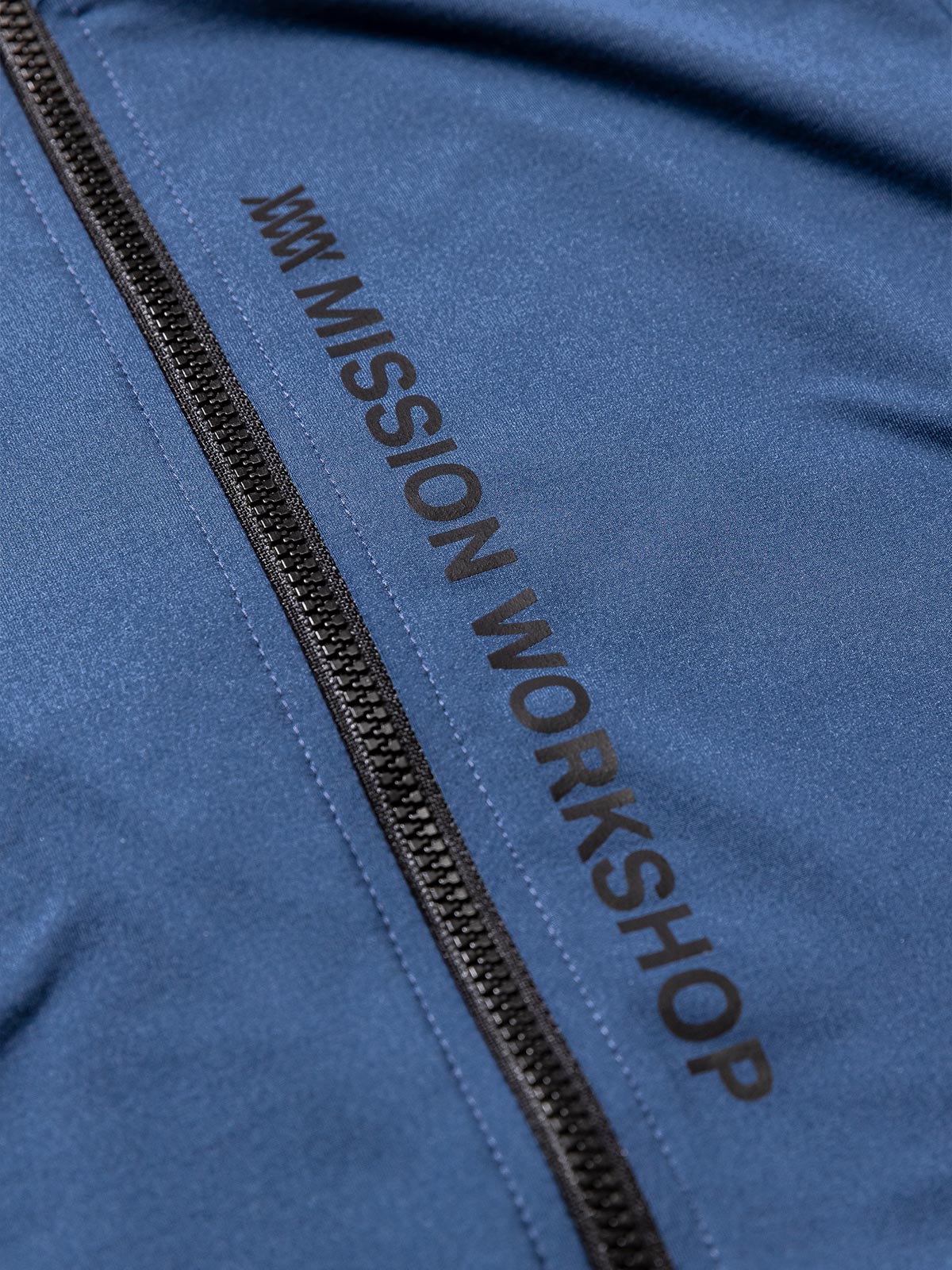 Mission Pro Jersey : LS Women's by Mission Workshop - Weatherproof Bags & Technical Apparel - San Francisco & Los Angeles - Built to endure - Guaranteed forever