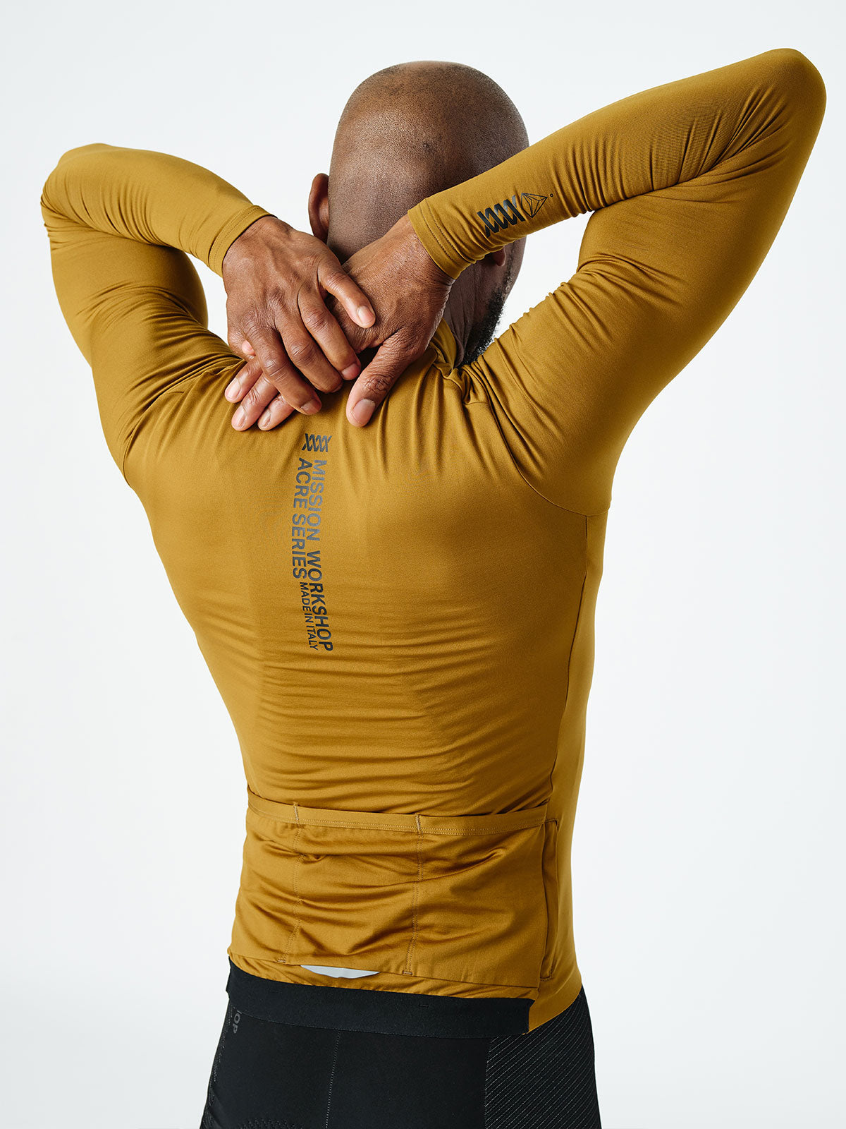 Mission Pro Jersey : LS Men's by Mission Workshop - Weatherproof Bags & Technical Apparel - San Francisco & Los Angeles - Built to endure - Guaranteed forever