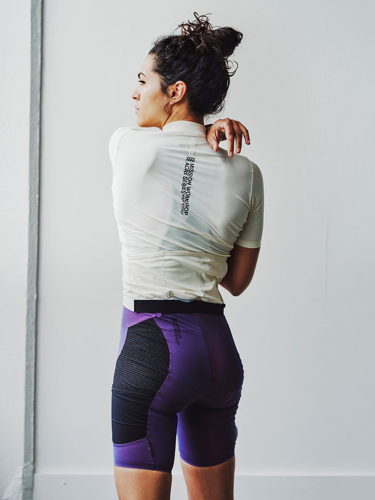 Mission Pro Jersey Women's by Mission Workshop - Weatherproof Bags & Technical Apparel - San Francisco & Los Angeles - Built to endure - Guaranteed forever