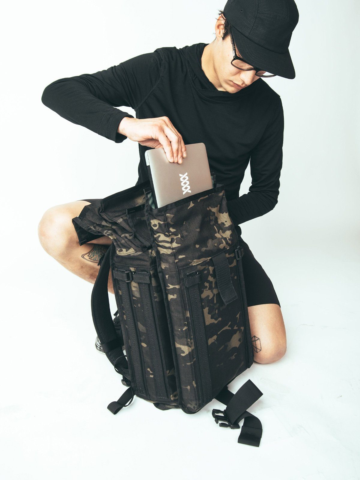 Arkiv Laptop Case by Mission Workshop - Weatherproof Bags & Technical Apparel - San Francisco & Los Angeles - Built to endure - Guaranteed forever