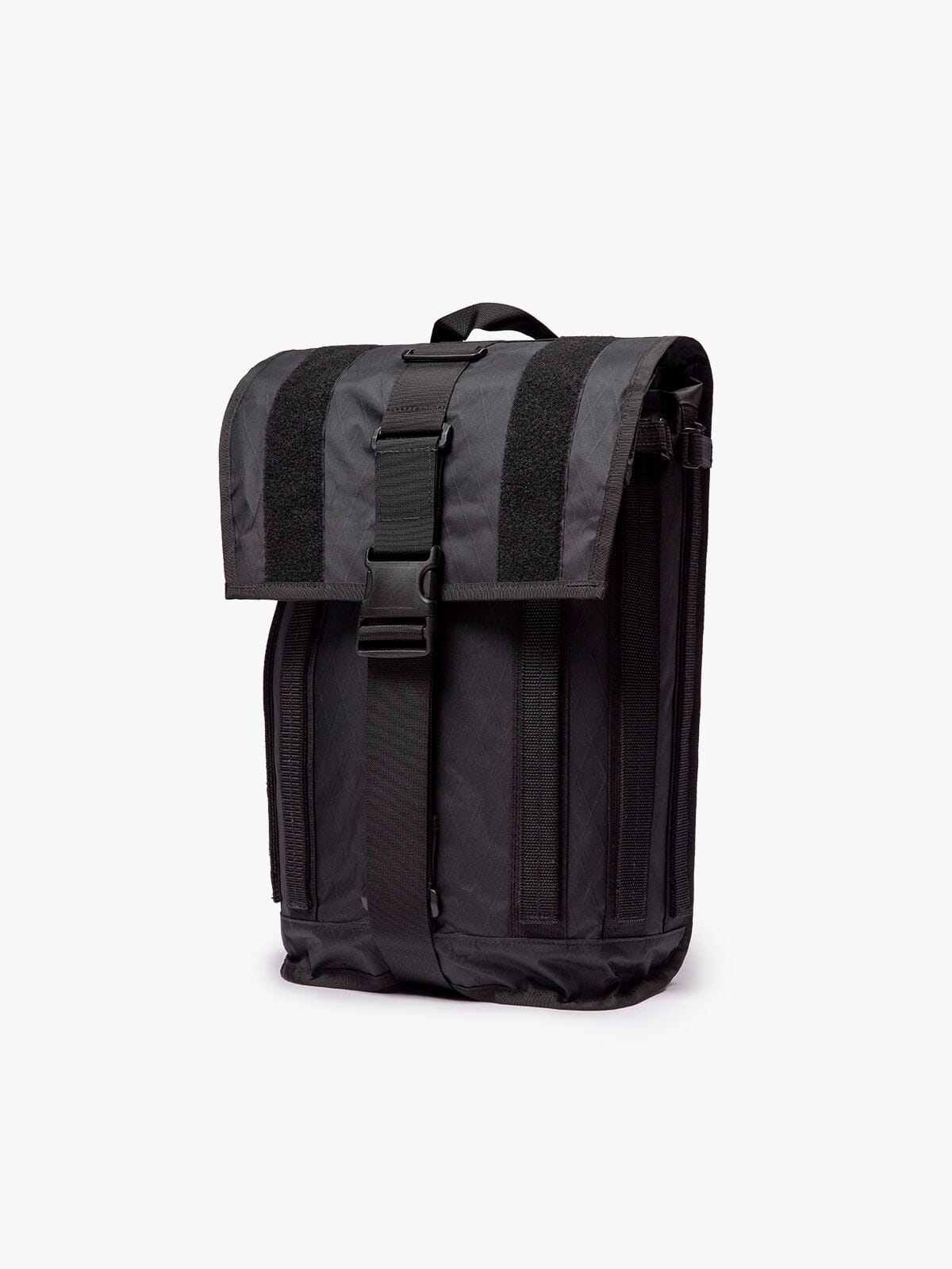 R6 Arkiv Field Pack 20L by Mission Workshop - Weatherproof Bags & Technical Apparel - San Francisco & Los Angeles - Built to endure - Guaranteed forever