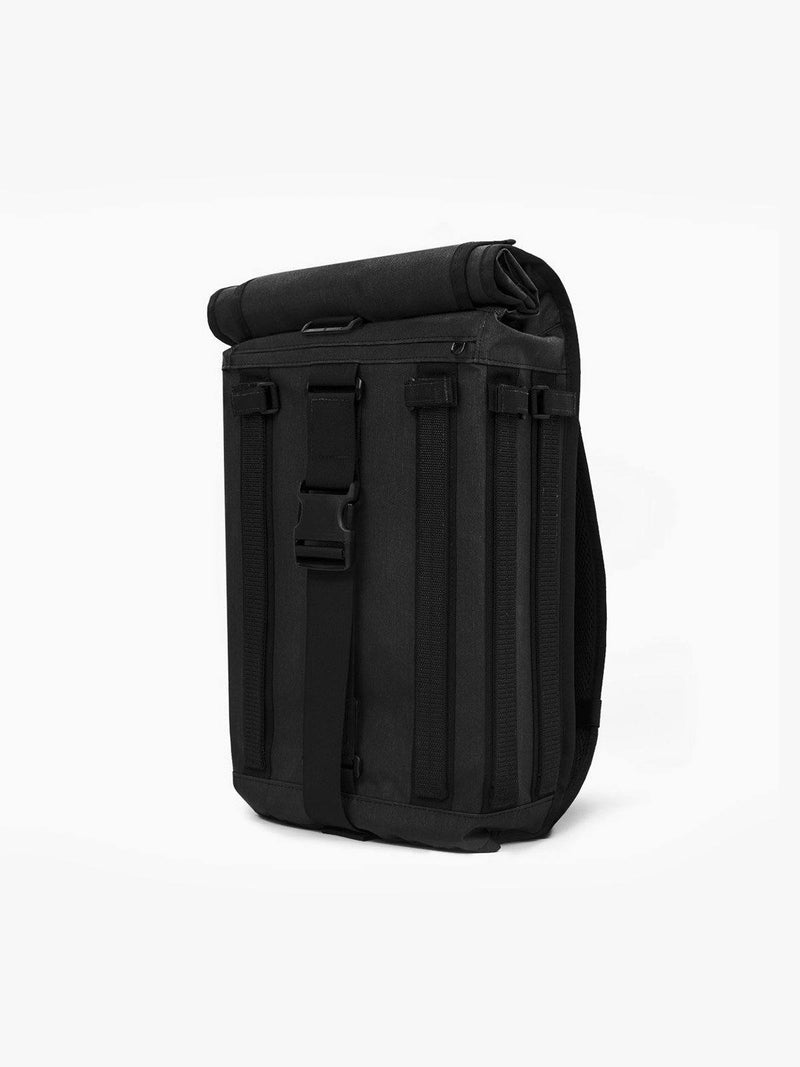 R6 Arkiv Field Pack 20L by Mission Workshop - Weatherproof Bags & Technical Apparel - San Francisco & Los Angeles - Built to endure - Guaranteed forever
