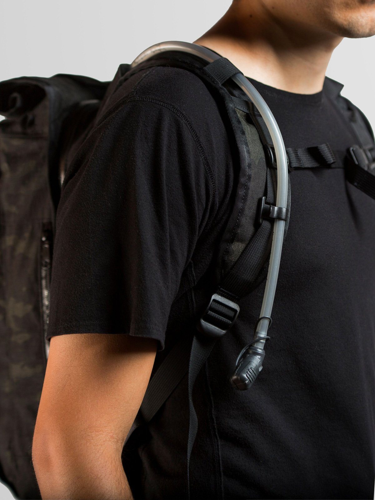 Hauser 10L Hydration Pack | MISSION WORKSHOP