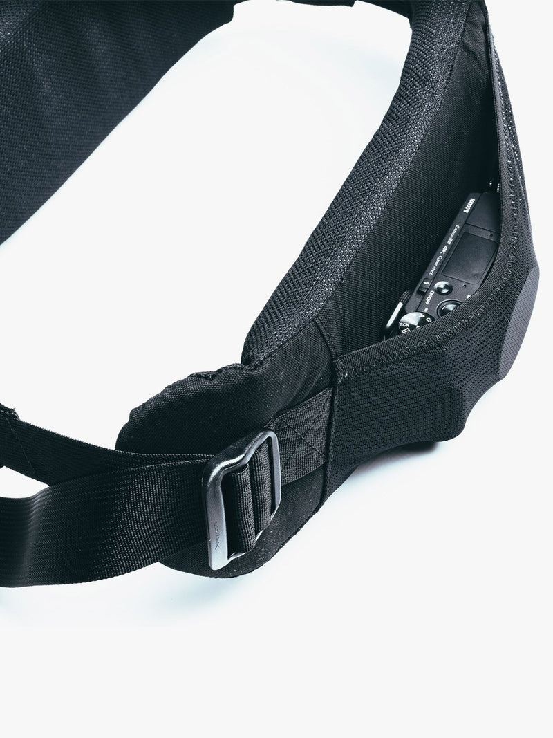 The Radian Expedition Waist-Belt by Mission Workshop - Weatherproof Bags & Technical Apparel - San Francisco & Los Angeles - Built to endure - Guaranteed forever